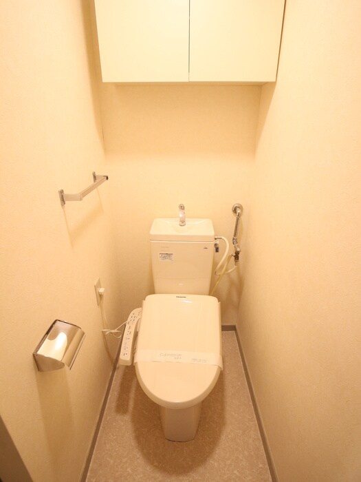 物件内観写真14　(トイレ)