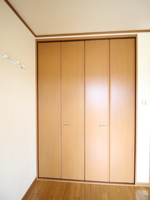 物件内観写真10　(収納)