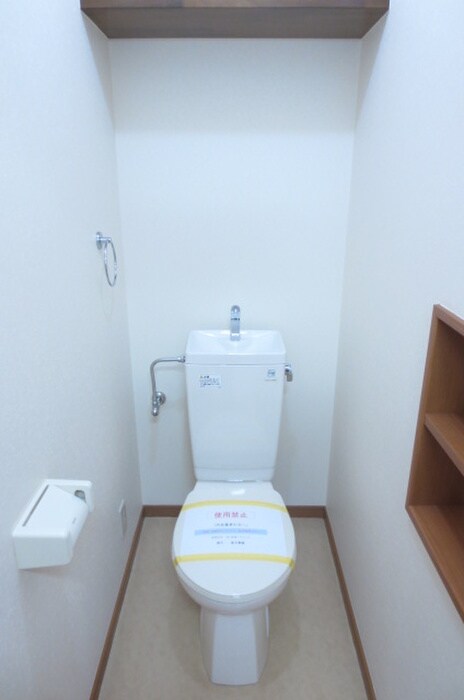 物件内観写真14　(トイレ)