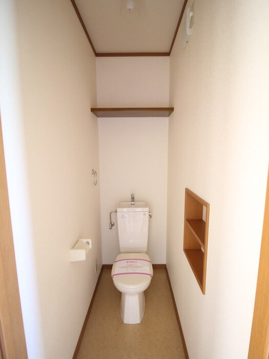 物件内観写真16　(トイレ)