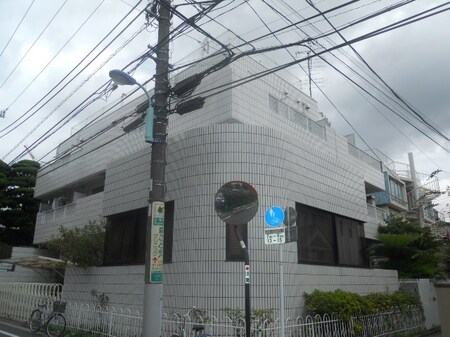 ホワイトハウス小石川外観写真