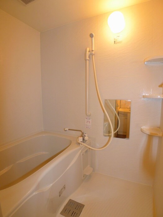 物件内観写真9　(バス／シャワールーム等)
