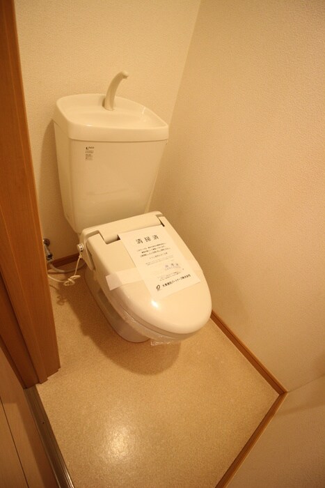 物件内観写真11　(トイレ)