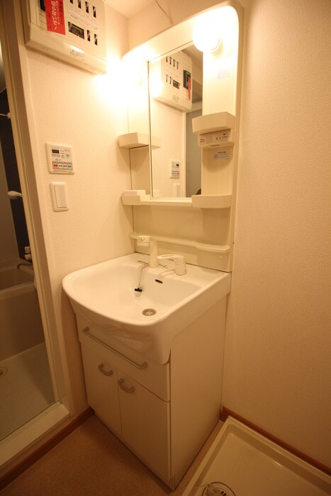 物件内観写真12　(洗面)