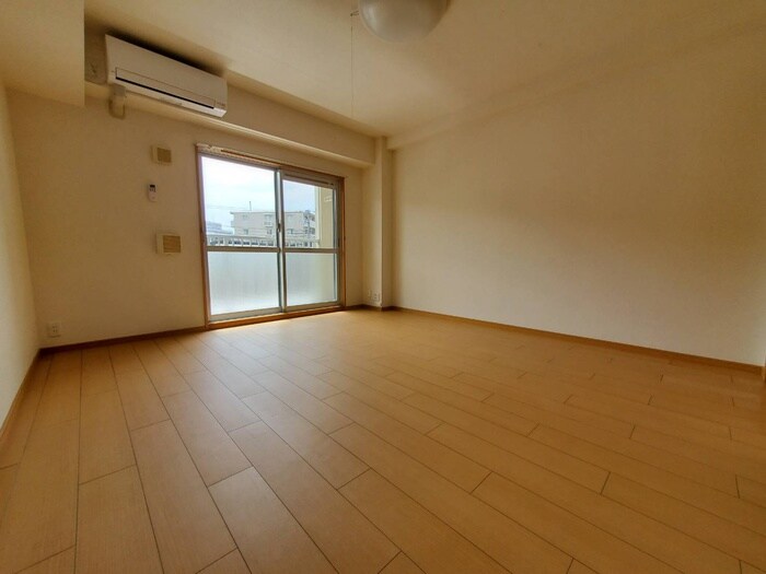 物件内観写真14　(居室)