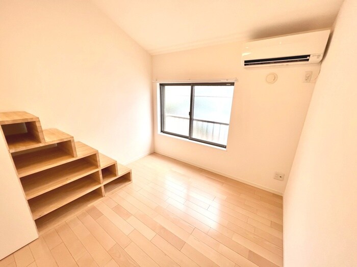 物件内観写真7　(居室)