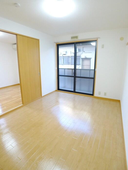 物件内観写真19　(居室)