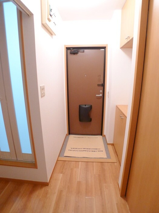 物件内観写真20　(廊下)