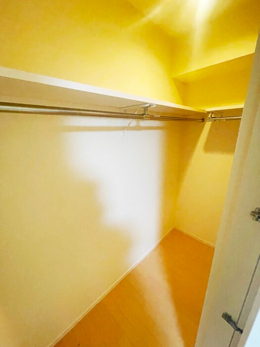 物件内観写真12　(収納)
