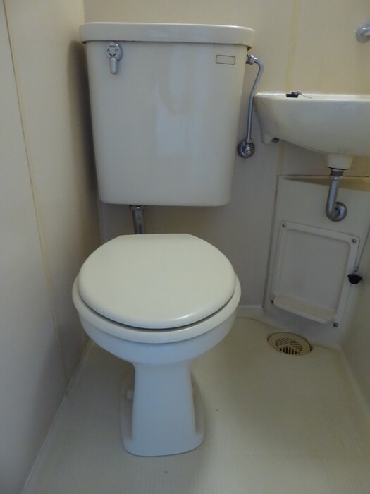 物件内観写真14　(トイレ)