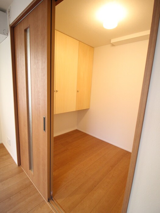 物件内観写真5　(居室)