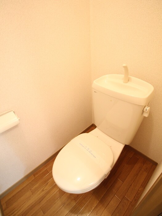 物件内観写真11　(トイレ)