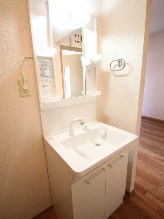 物件内観写真12　(洗面)