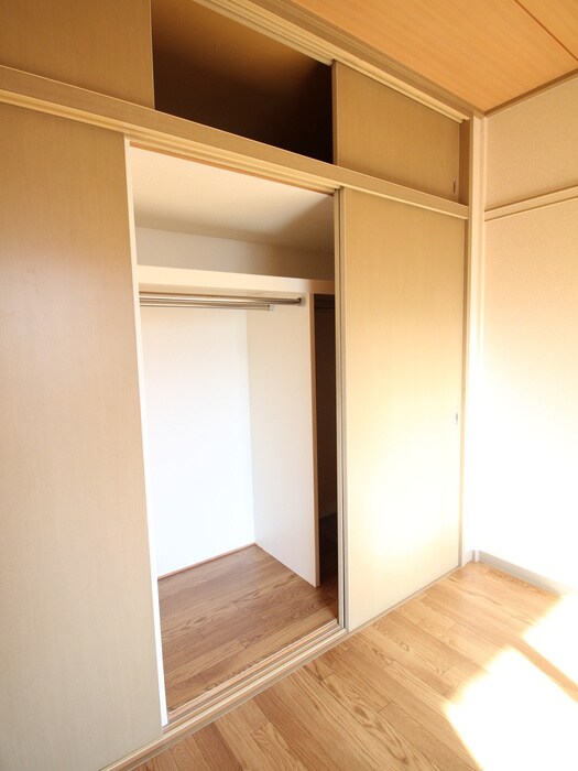 物件内観写真15　(収納)