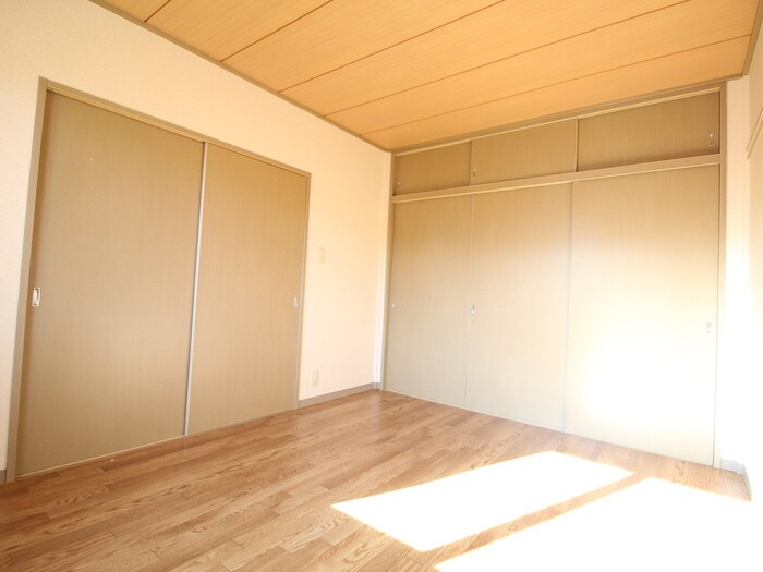 物件内観写真21　(居室)