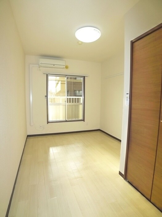 物件内観写真14　(居室)