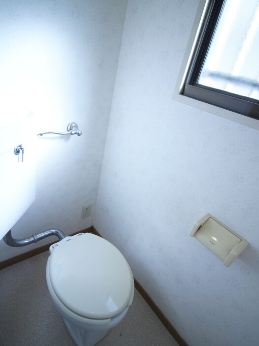 物件内観写真12　(トイレ)