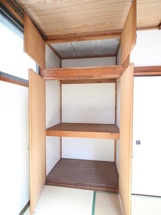 物件内観写真13　(収納)