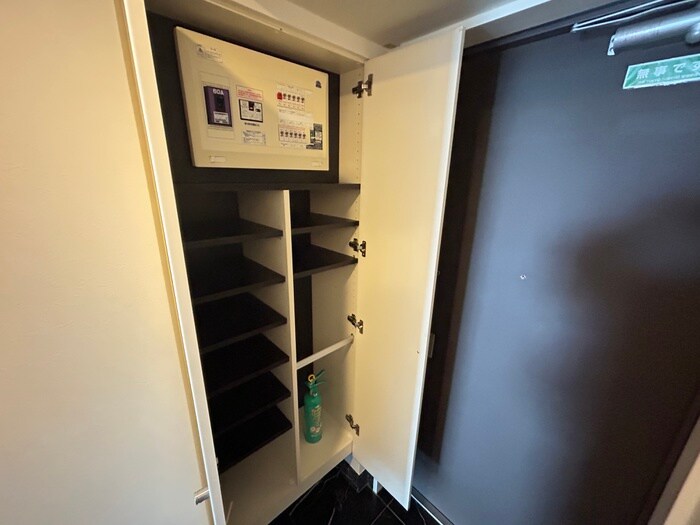 物件内観写真19　(靴箱)