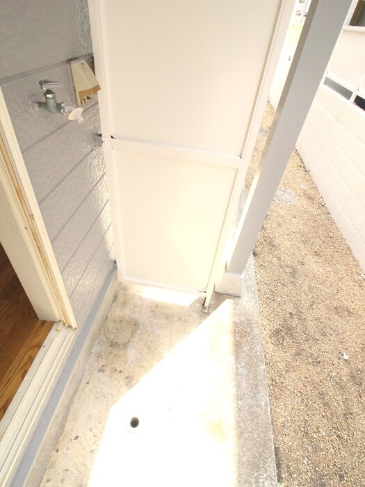 物件内観写真20　(洗濯機置場)