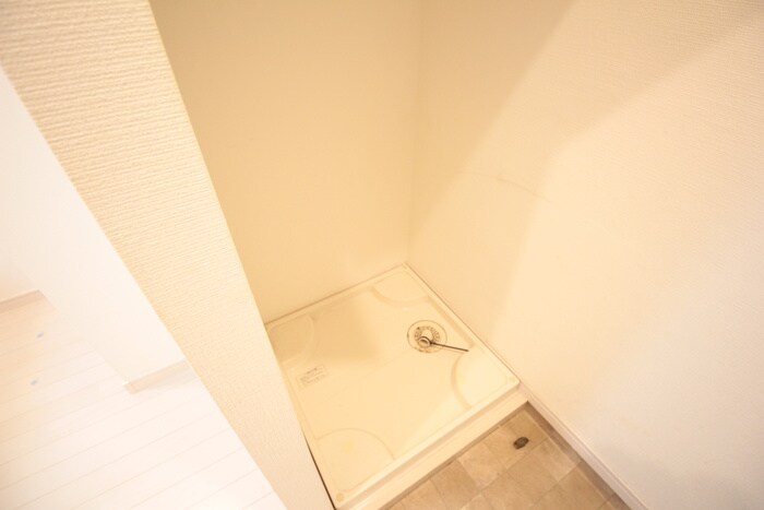 物件内観写真20　(洗濯機置場)