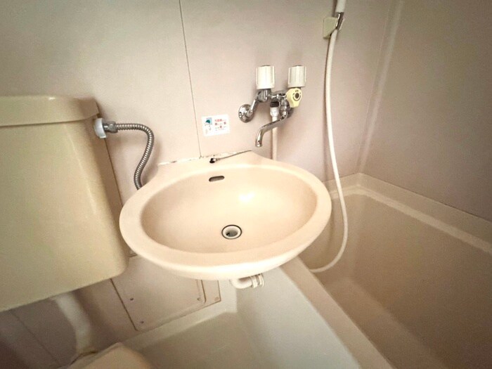 物件内観写真14　(洗面)