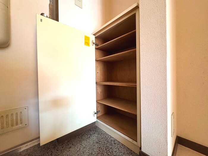 物件内観写真19　(靴箱)