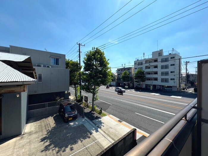 物件内観写真22　(室内からの展望)