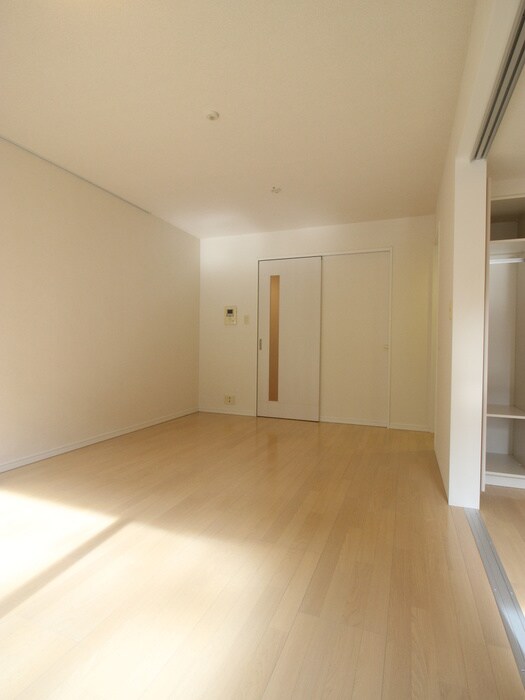 物件内観写真15　(居室)