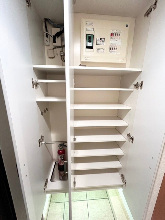 物件内観写真19　(靴箱)