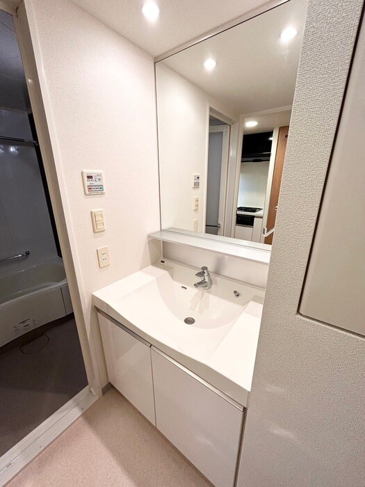 物件内観写真22　(洗面)