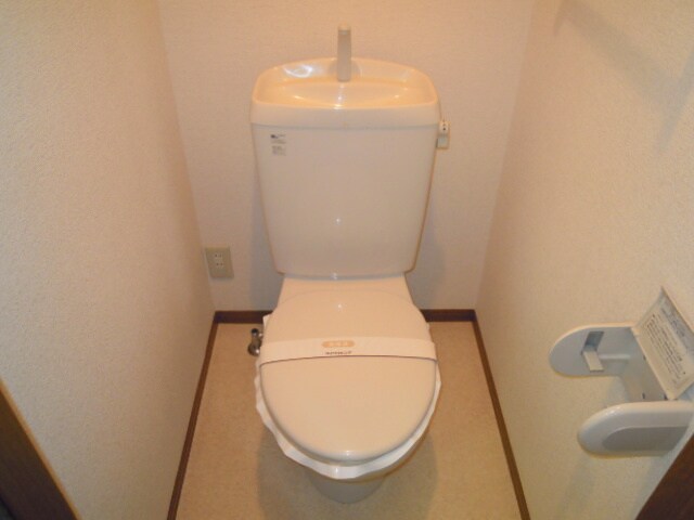 物件内観写真13　(トイレ)