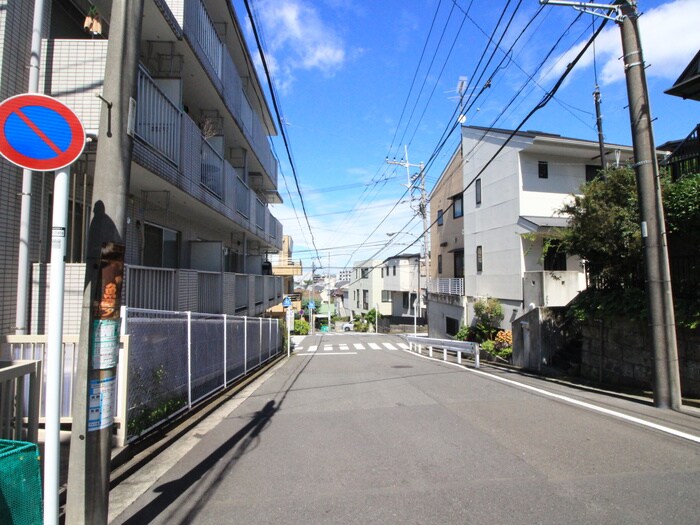 物件外観写真6　(周辺環境)