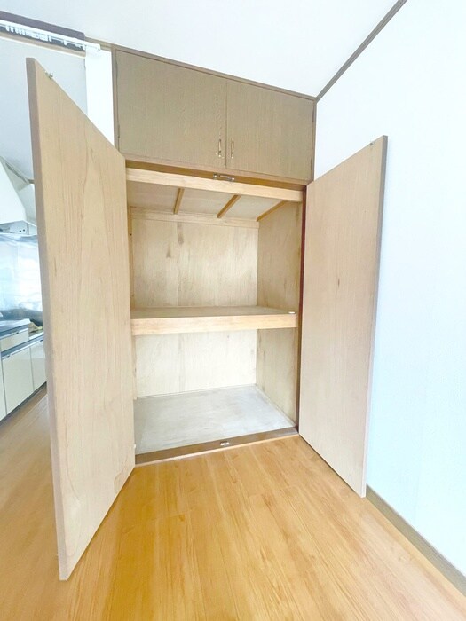 物件内観写真9　(収納)