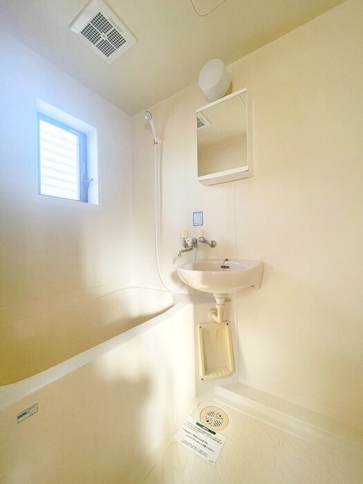 物件内観写真11　(バス／シャワールーム等)