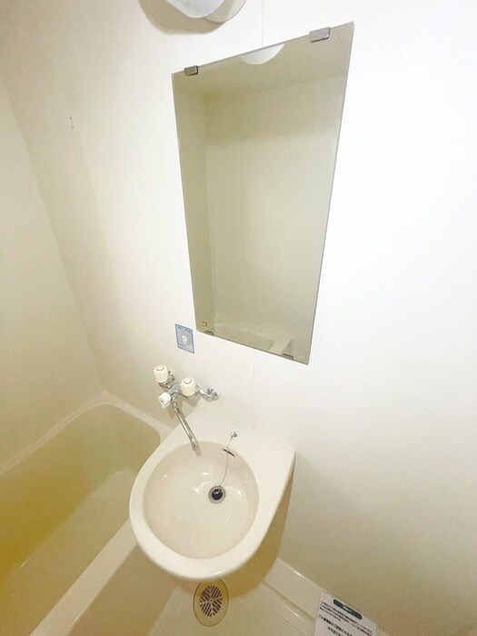 物件内観写真13　(洗面)