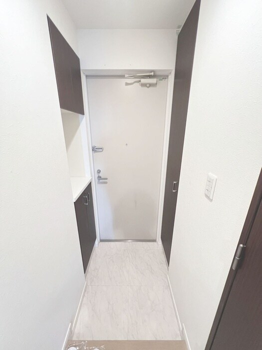 物件内観写真19　(玄関)