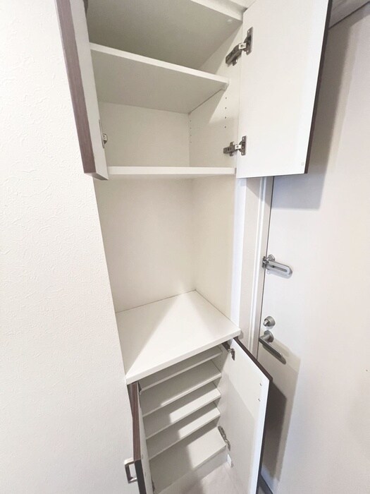 物件内観写真21　(靴箱)