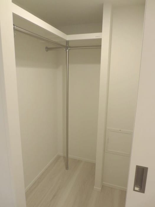 物件内観写真10　(収納)