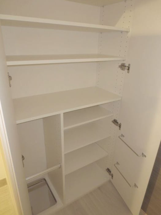 物件内観写真13　(靴箱)