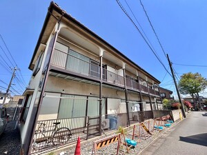 さゆりコ－ポ外観写真