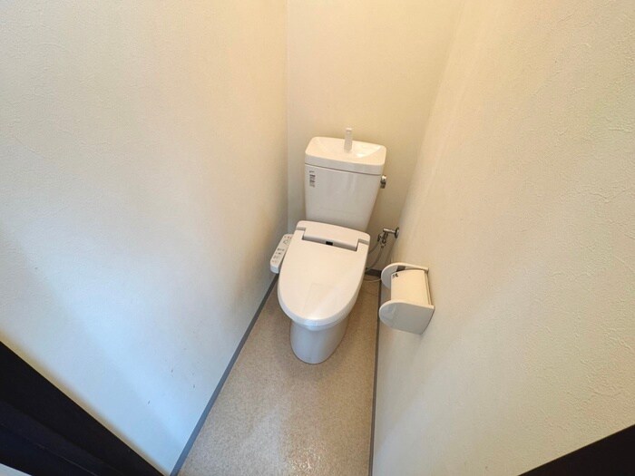 物件内観写真13　(トイレ)