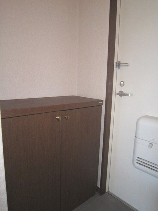 物件内観写真12　(靴箱)