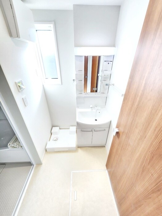 物件内観写真10　(洗面)