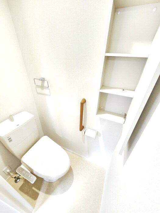 物件内観写真12　(トイレ)