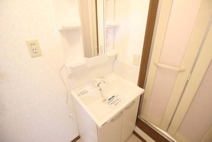 物件内観写真13　(洗面)