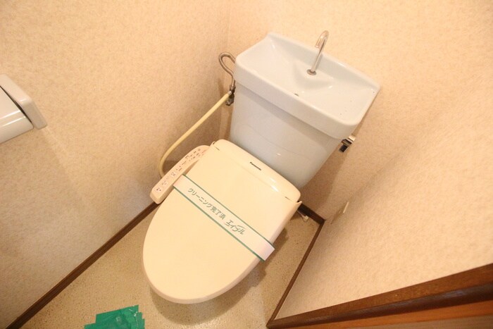 物件内観写真15　(トイレ)