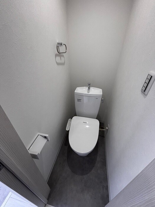 物件内観写真7　(トイレ)