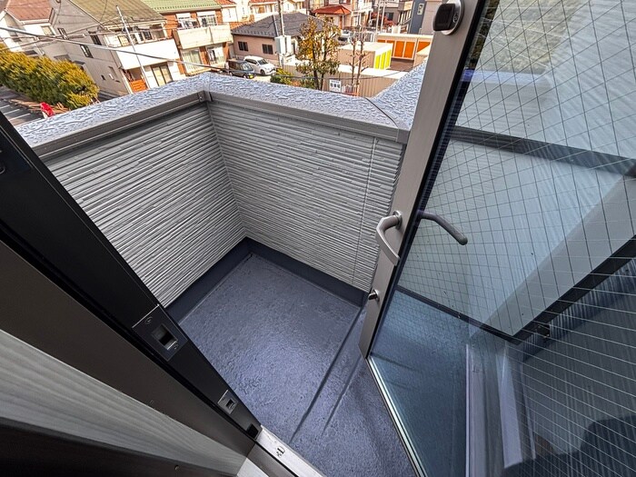 物件内観写真11　(ベランダ・バルコニー)