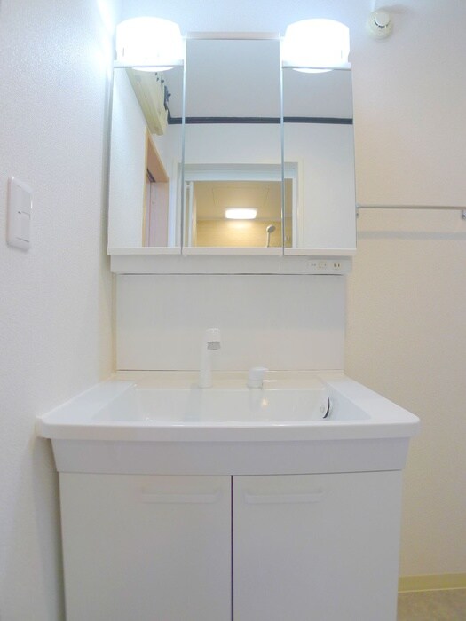 物件内観写真14　(洗面)